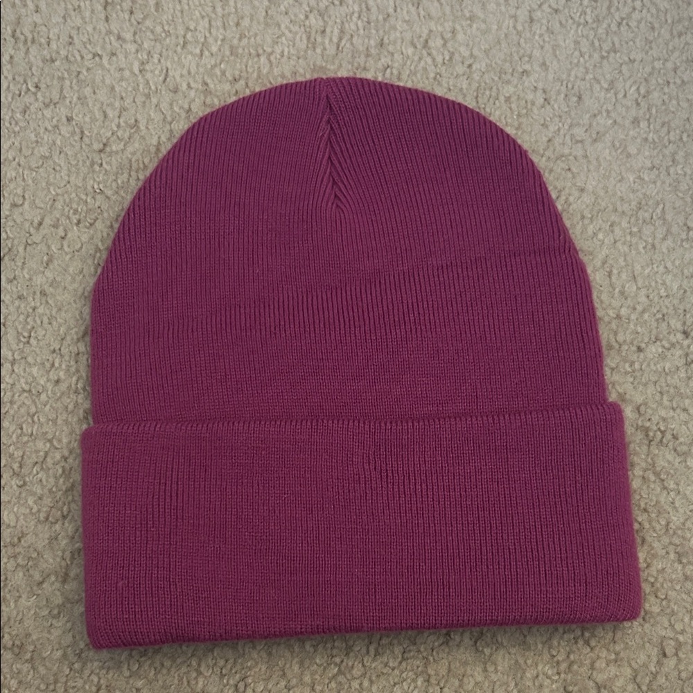 Nike Purple Ribbed Beanie - Picture 2 of 3